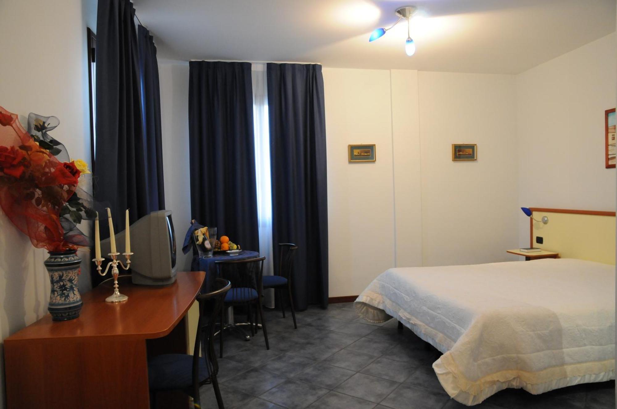 Hotel Miravalle ريبيرا المظهر الخارجي الصورة